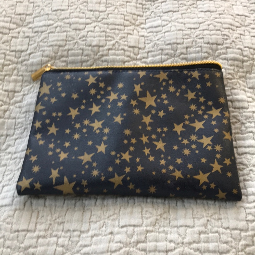 Makeup bag